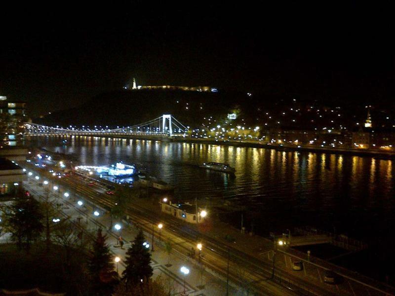 Vigado Square Panorama Apartment Budapest Esterno foto